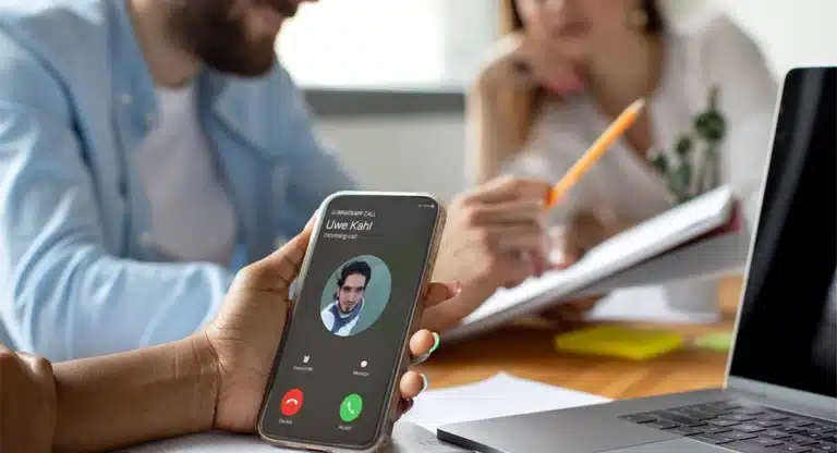 Wenn’s um 23 Uhr klingelt: Wie viel WhatsApp-Nutzung im Beruf ist okay?